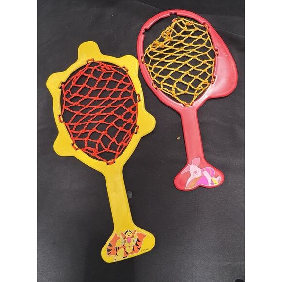 1990’s Disney Store Pooh Water Aqua Drenchers Splash Paddles Pool Beach Toys - Picture 1 of 7